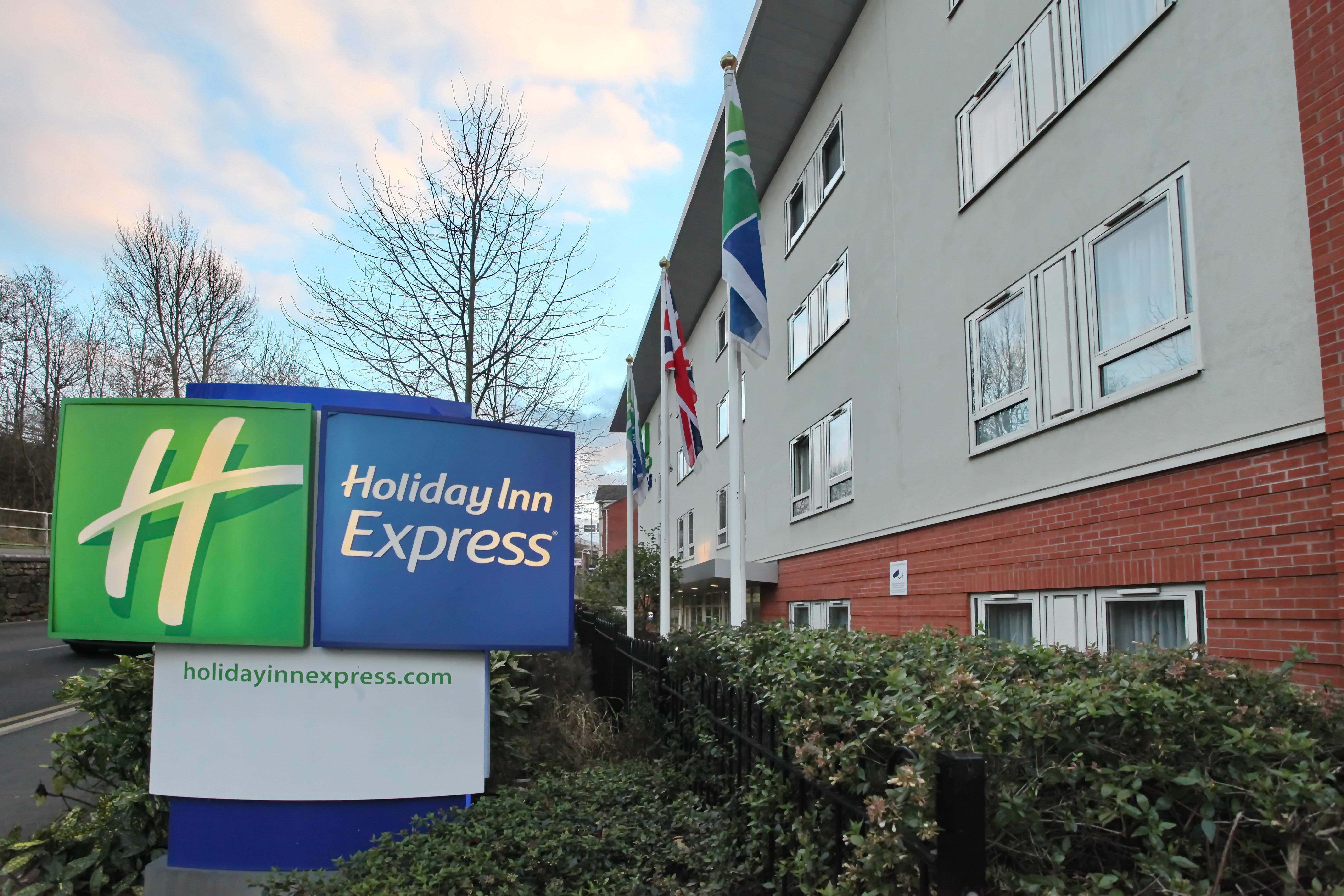 Holiday Inn Express Birmingham Redditch By Ihg Zewnętrze zdjęcie