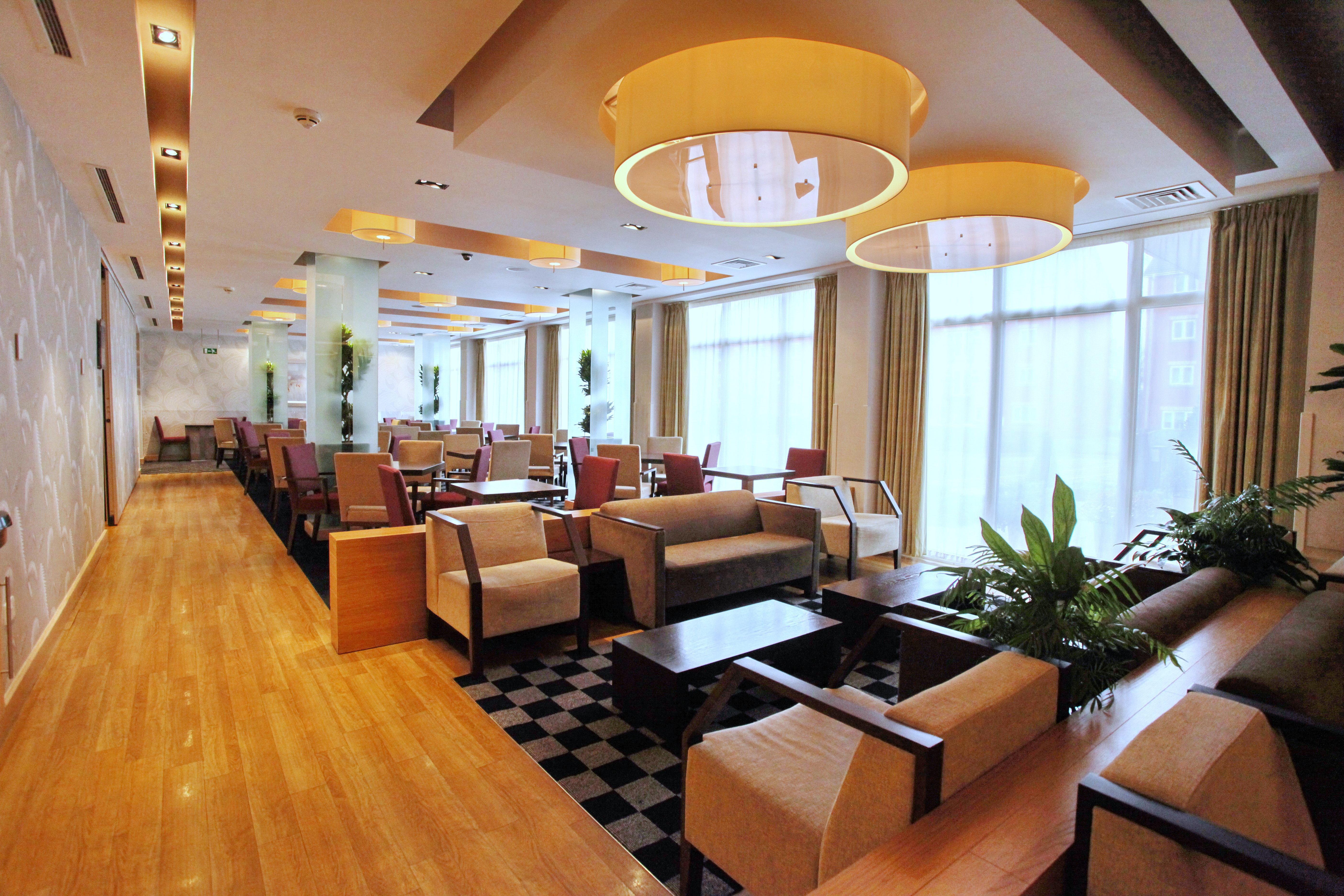 Holiday Inn Express Birmingham Redditch By Ihg Zewnętrze zdjęcie