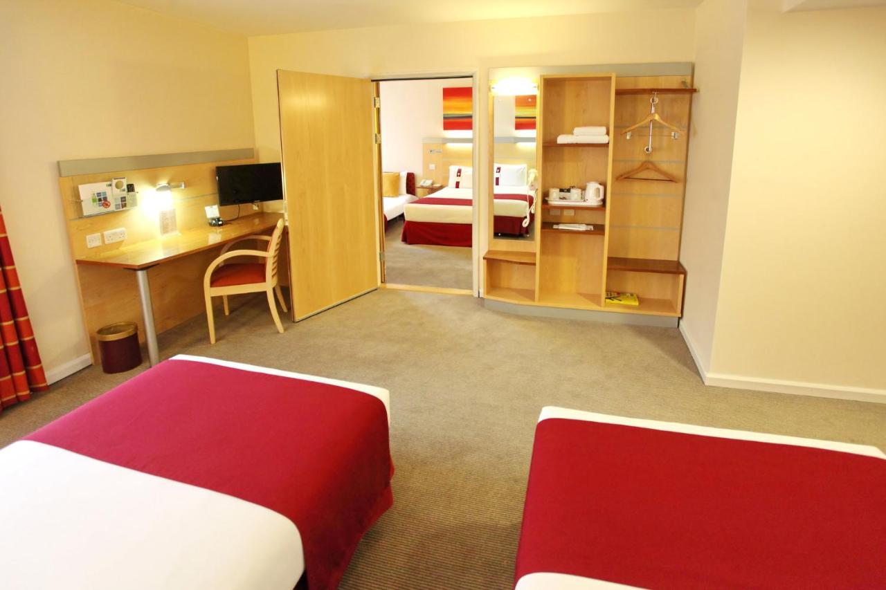 Holiday Inn Express Birmingham Redditch By Ihg Zewnętrze zdjęcie