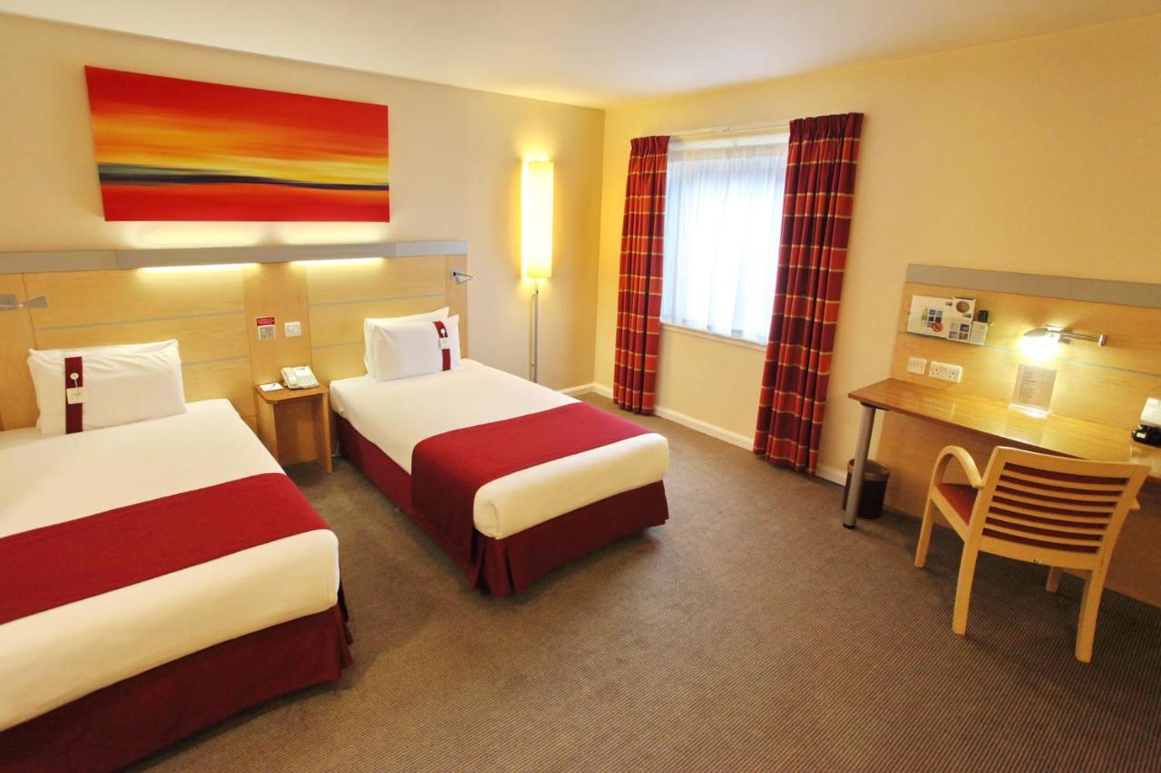 Holiday Inn Express Birmingham Redditch By Ihg Zewnętrze zdjęcie