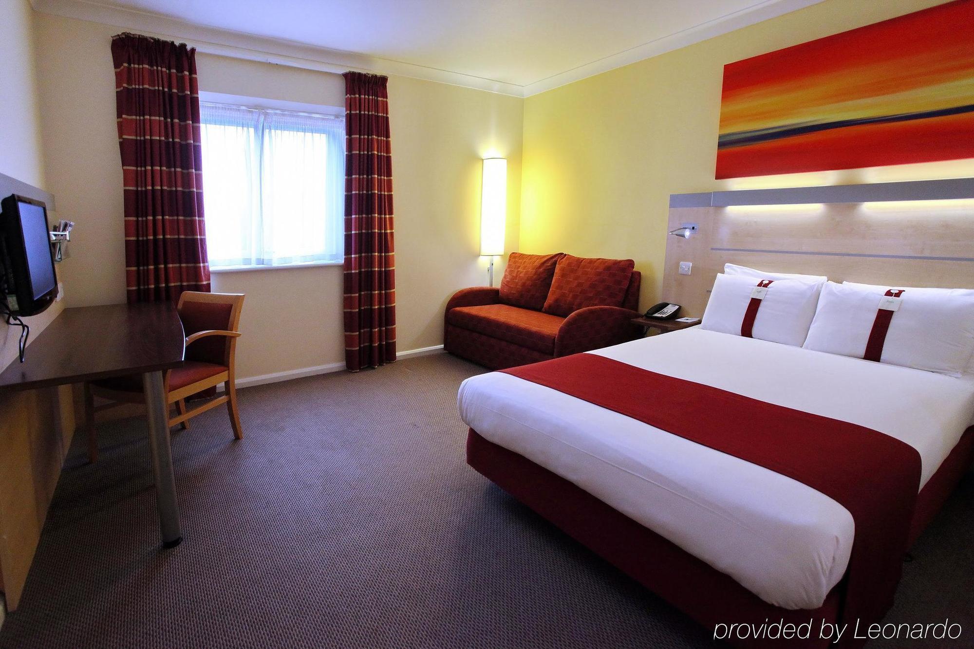 Holiday Inn Express Birmingham Redditch By Ihg Zewnętrze zdjęcie